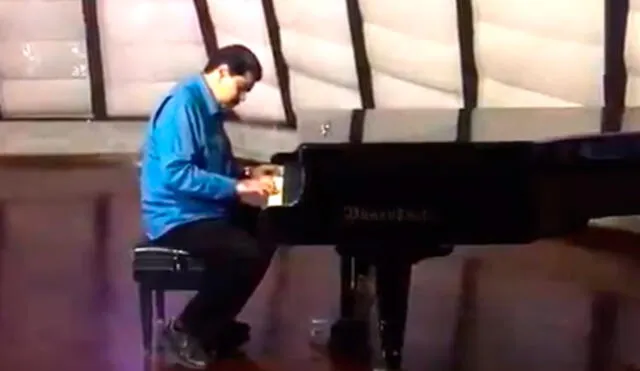 Twitter: Nicolás Maduro toca el piano y usuarios lo critican [VIDEO]