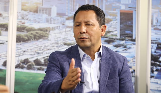 Clemente Flores es el nuevo vocero de Peruanos por el Kambio desde la presente legislatura. Foto: La República.
