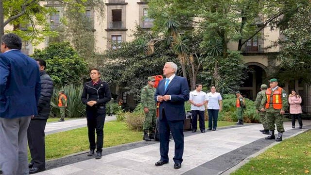 El Presidente Andrés Manuel López Obrador también fue partícipe del primer Macrosimulacro 2020 realizado este lunes en punto de las 11:00 horas.