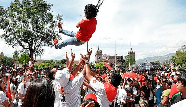 Pascua Toro: torres humanas, diversión y música en la Semana Santa de Ayacucho [VIDEO]