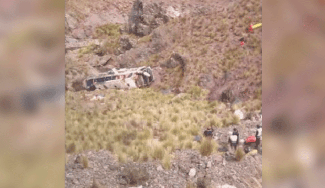 Ayacucho: siete muertos y más de 40 heridos tras caída de bus a abismo en Puquio [VIDEO]