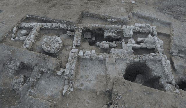 El descubrimiento tuvo lugar en una excavación en la ciudad de Rahat. Foto: EFE.