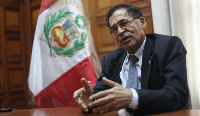 Alberto Quintanilla: “Es un tremendo error expulsar al embajador de Venezuela”
