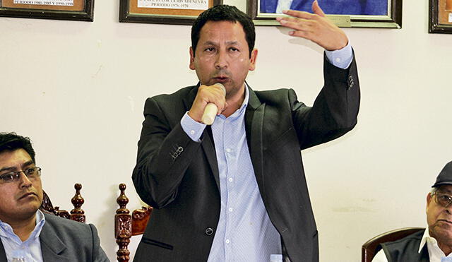 Confirman que Arturo Castillo es precandidato de PPK al gobierno regional