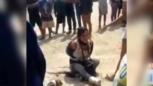 Ladrona se puso a llorar tras ser golpeada. (Foto: Capturan de video / ATV Noticias Al Estilo Juliana)