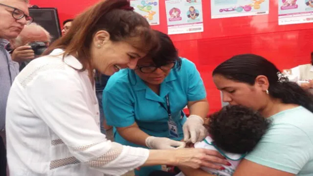 Ministerio de Salud inicia campaña "Ponte al día con las Vacunas"