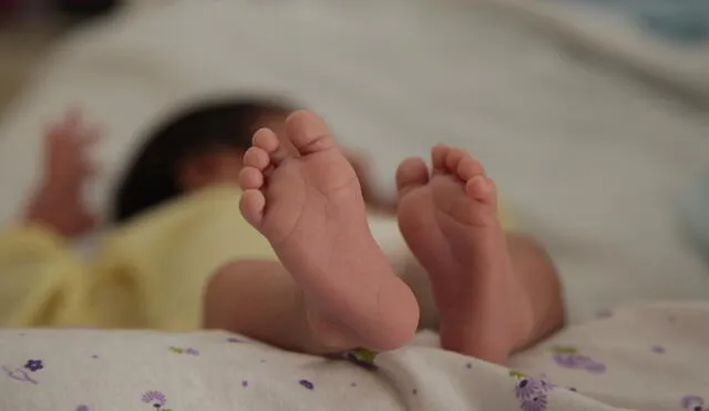 Expertos del Minsa: contacto de piel a piel entre madre y recién nacido asegura el inicio de la lactancia