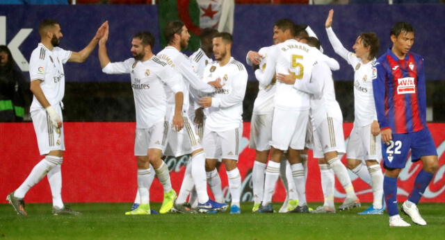 Real Madrid venció 4-0 al Eibar y desplazó del primer lugar a la Real Sociedad. Foto:
