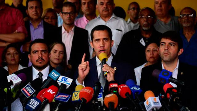 Juan Guaidó llama a marchar hacia principales cuarteles de Venezuela