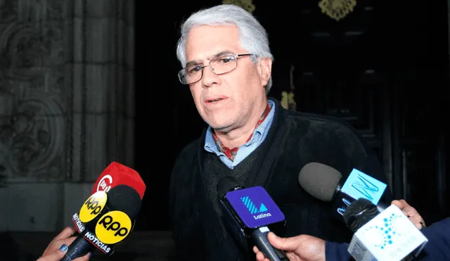 Gino Costa: "PPK no está obligado a recibir a la Comisión Lava Jato"
