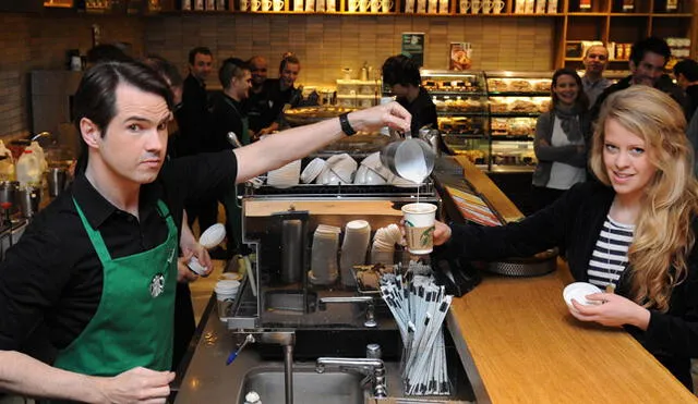 Venezolanos y abuelitos podrán trabajar en Starbucks Perú desde noviembre