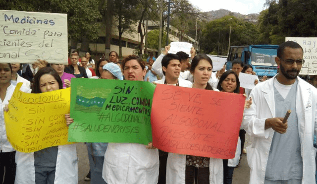 Médicos en Venezuela protestaron por falta de medicinas y bajos salarios
