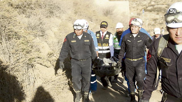 Estudiante de topografía muere al caer en socavón de mina abandonada en Arequipa