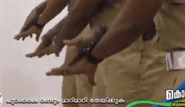 A través de Facebook se hizo viral la curios coreografía de unos oficiales para enseñar cómo lavarse la manos.