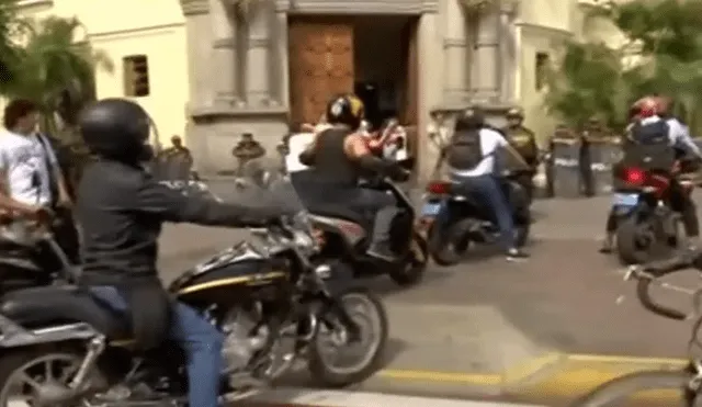 Miraflores: Motociclistas protestan contra ordenanza municipal [VIDEO]