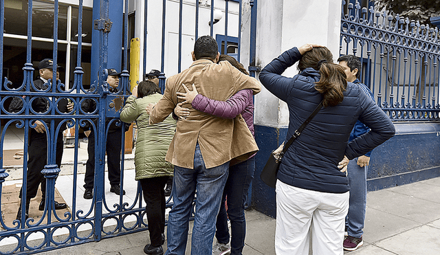 Choque de cúster contra cerro deja 19 muertos en Canta