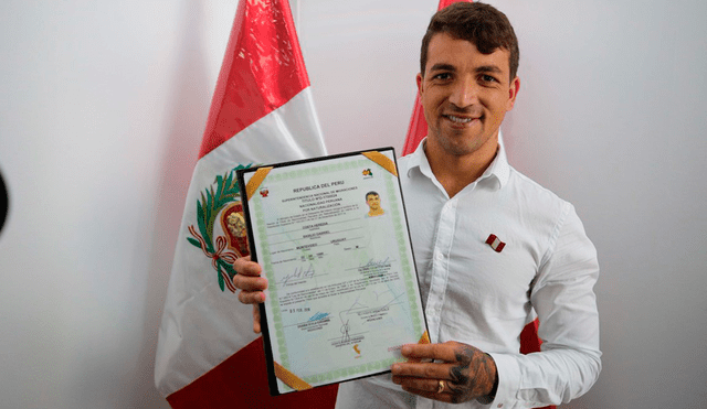 Sporting Cristal: Gabriel Costa recibió la nacionalidad peruana