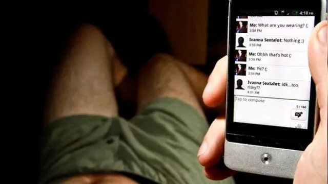 Sexting: La tendencia sexual que es peligrosa para los adolescentes [VIDEO]