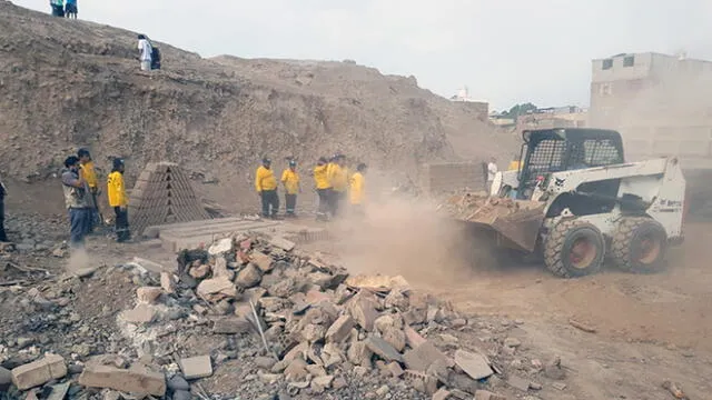 Más de 80 toneladas de desmonte fueron retirados de la huaca Huantille [FOTOS]