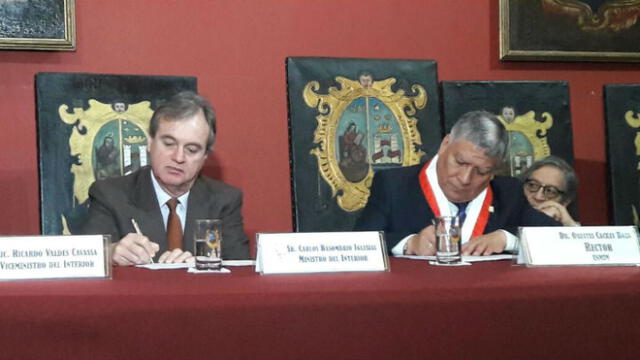 Mininter firma convenio con Universidad Nacional Mayor de San Marcos