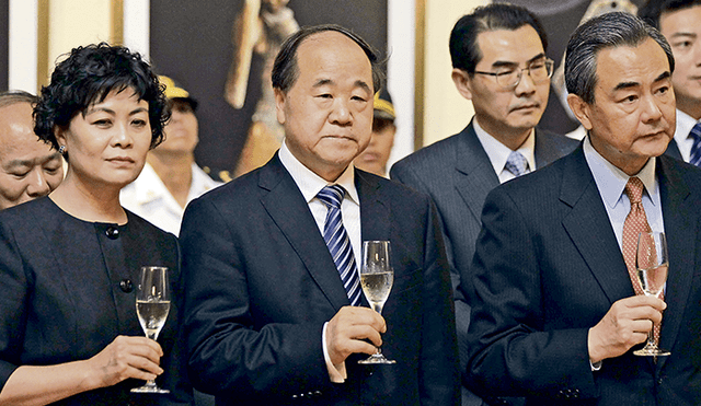 Esperado. El escritor y Nobel chino Mo Yan en una imagen cuando visitó Lima en el 2015.