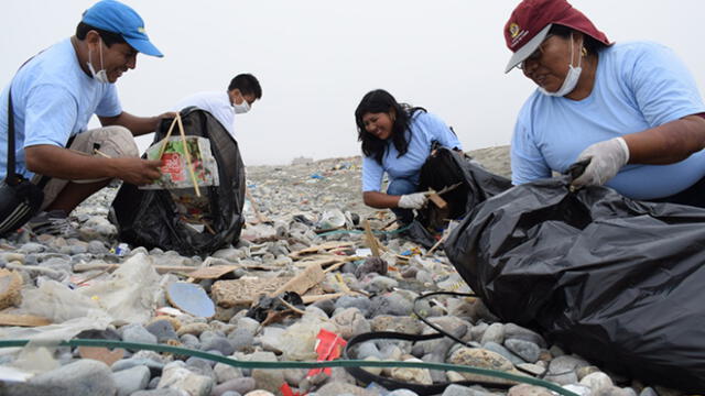 Callao: vecinos y voluntarios recogen más de 20 toneladas de basura de playas 