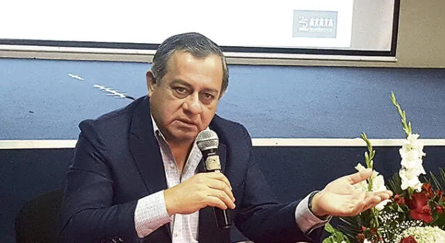 Análisis. Gerardo Távara apoya reforma política nacional.