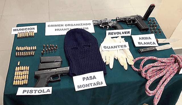 Ayacucho: Investigan a policías que integrarían una banda de narcotraficantes