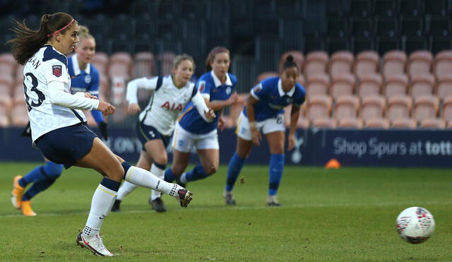 Alex Morgan marcó su primer gol con la camiseta del Tottenham Hotspur. Foto: ESPN