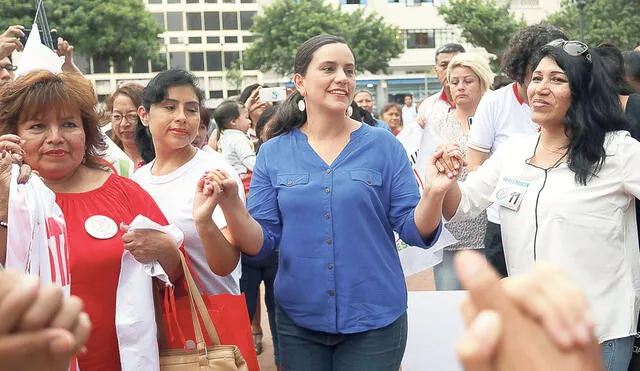 Lideresa. Verónika Mendoza es precandidata presidencial. Foto: Aldair Mejía/La República