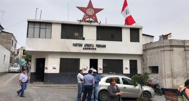 Desde Arequipa, apristas lamentan muerte de Alan García y anuncian viaje a Lima [VIDEO]