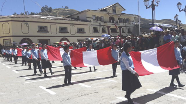 Santiago de Chuco celebró 197 años de la Independencia del Perú