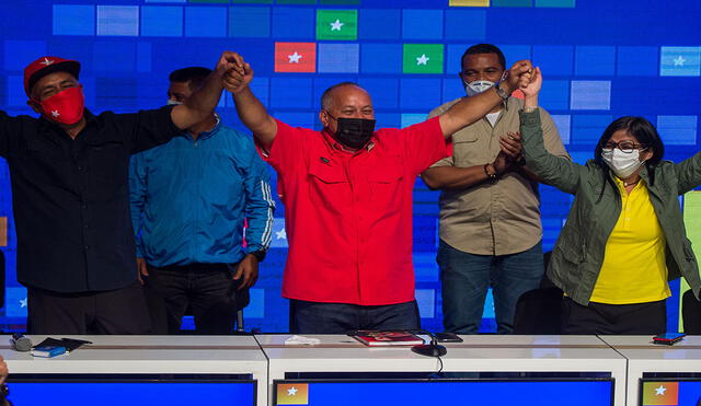 Parte de la alta dirigencia chavista festejó el resultado electoral en Venezuela. Foto: AFP