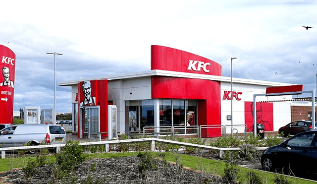 Extrabajador de un KFC de Inglaterra reveló el insalubre estado al interior del restaurante [FOTOS]