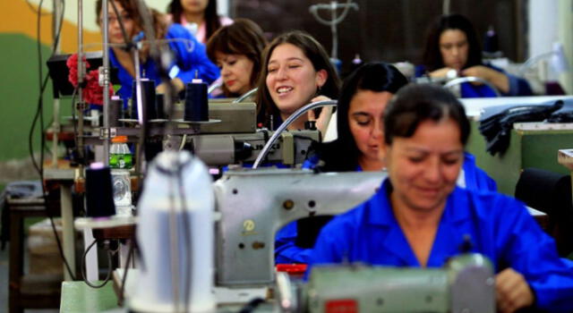 Día de la Mujer: 61 de 100 mujeres trabajan en el Perú