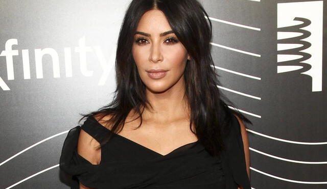 Kim Kardashian agota línea de maquillaje en tres horas