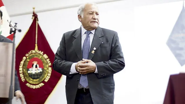 Fiscal pide inhabilitar a gobernador de Moquegua