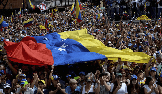 Venezuela HOY EN VIVO: Juan Guaidó convocó a protestas para este martes