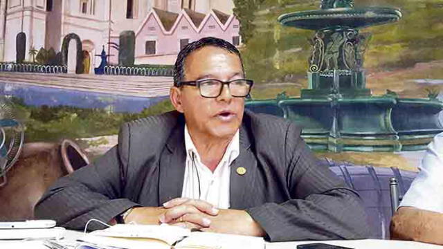 Vicegobernador Euribe marca distancia de gestión de Jaime Rodríguez