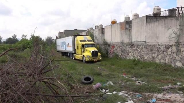 México: encuentran más de 100 cadáveres abandonados en un tráiler
