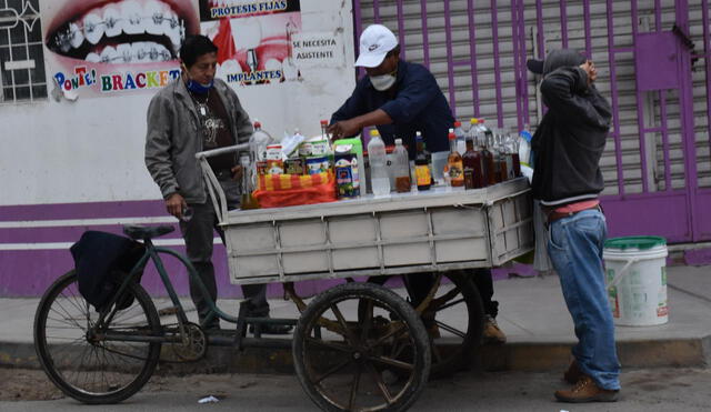 Comercio informal en la ciudad de Chiclayo. Foto: Luis Rodríguez