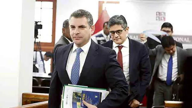 Chávarry quiere sacar a fiscales Rafael Vela y José Domingo Pérez en Navidad