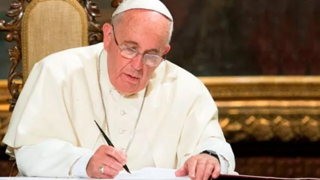 Papa Francisco firmó orden para que religiosos denuncien abusos sexuales inmediatamente