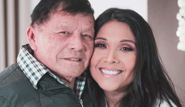 Tula Rodríguez se reencontró con su padre tras viajar a Máncora. Foto: Instagram