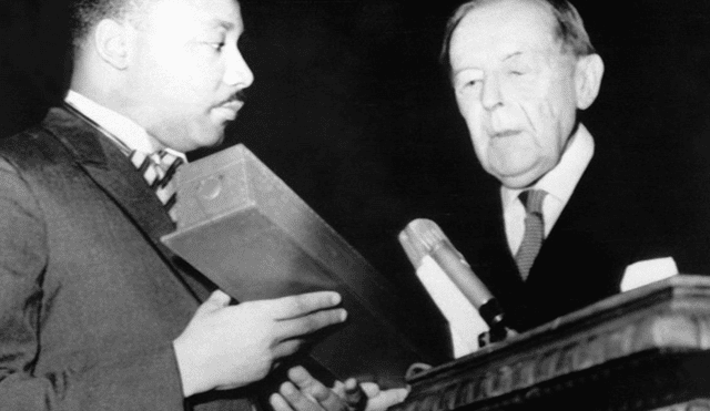 Archivos secretos del FBI vinculan a Martin Luther King con amantes, orgías y un caso de violación