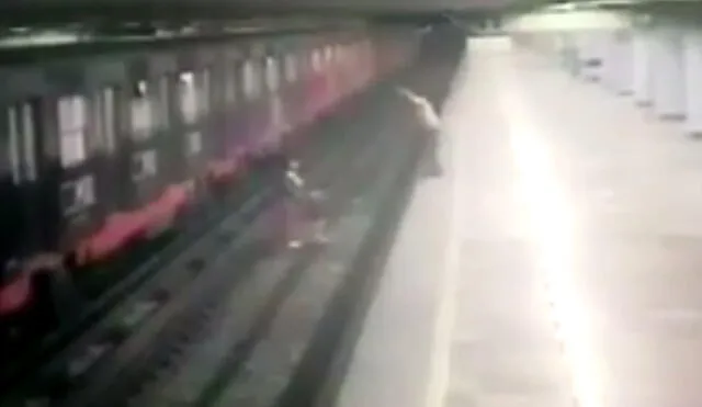 Impacto en Facebook por mujer que tira a su hija a las vías del tren [VIDEO]