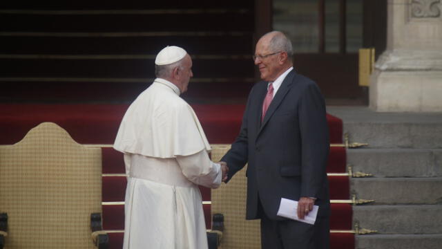 PPK y papa Francisco sostuvieron reunión privada en Palacio de Gobierno [VIDEO]