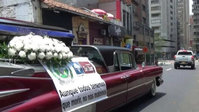 Colombia: Pasean carroza fúnebre para generar conciencia sobre el coronavirus [FOTOS]