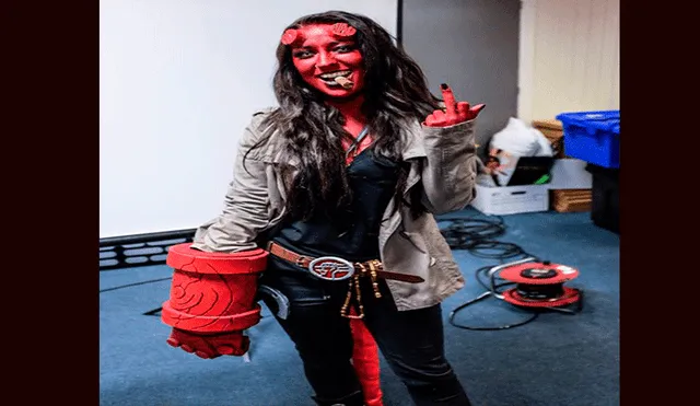 Facebook: fanática realiza cosplay de Hellboy y sorprende por sus sorprendentes detalles [FOTOS]