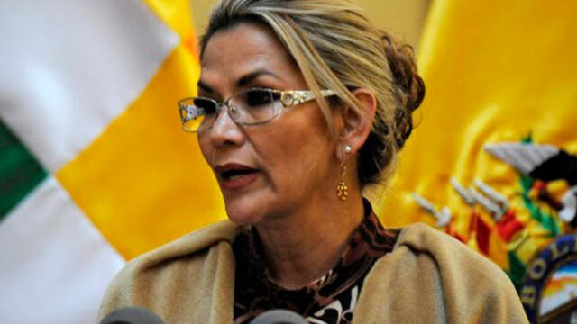 Jeeanine Añez, presidenta interina de Bolivia. Foto: AFP.